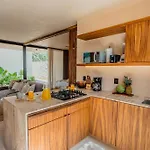 Muunek By Land Boutique 4*