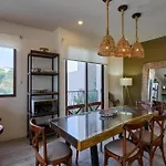 Céntrico Y Espacioso Apartamento *