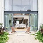 Villa Mistiq *