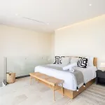 Villa Mistiq *