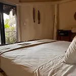 Amana , Front Hotel *
