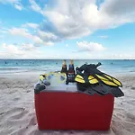 3Bd Ph Pool Patio - Secure And Free Beach Club