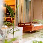 New 1br With Jacuzzi & Free Access To Dos Ceibas Club Apartment