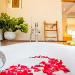 Apartment New 1br With Jacuzzi & Free Access To Dos Ceibas Club *