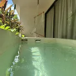 Talulah Living Apartahotel 4*