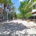 Lux Studio With Rooftop Pool Gym Private Balcony