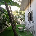 Kokoni Villa *