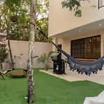 Kokoni * Tulum