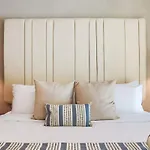 H001B Luxury Studio W A Private Pool