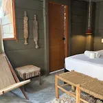 Amana , Front * Tulum