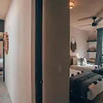 Jungle Rooftop -priv Pool-bathtub-jacuzzi 2a
