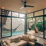 Jungle Rooftop -priv Pool-bathtub-jacuzzi 2a Villa *