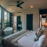 Jungle Rooftop -priv Pool-bathtub-jacuzzi 2a Villa Tulum