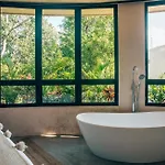 Jungle Rooftop -priv Pool-bathtub-jacuzzi 2a Villa *