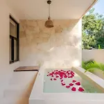 Rev Apartamento Tulum