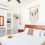 Villa Casa Reyna&casa Solesta 10 Bedroom *