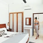 Casa Reyna&casa Solesta 10 Bedroom Tulum