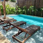 Jacuzzi Retreat Sunrise Haven
