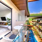 Menesse Tulum