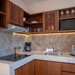 Pent House With Plunge Pool *