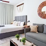 Apartment Aldea Zama King Bed Sofa Kitchen Full Gym Wifi Cinema