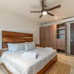 1bd W Private Balcony And Pool In Aldea Zama Сasa de vacaciones *