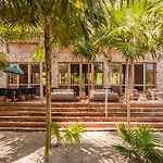 Anana Casa Kaab Kaan Rooftop Pool Beachfront *