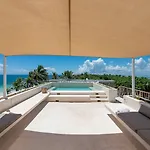 Anana Casa Kaab Kaan Rooftop Pool Beachfront * Tulum