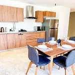 2bd With Private Balcony & Jacuzzi Aldea Zama View Apartamento Tulum