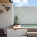 Acinte Tulum
