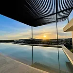 Apartamento Luxury Loft Minutes From The Sea! *