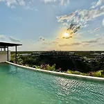Apartamento Luxury Loft Minutes From The Sea! Tulum