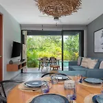 Paramar Black * Tulum