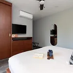 Apartamento Paramar Black