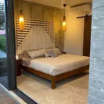 Eco Chic In Apartment Tulum