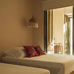 Jungle Retreat, Sleeps 10 Comfortably, Rooftop Pool Tulum
