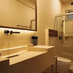 Jungle Retreat, Sleeps 10 Comfortably, Rooftop Pool Apartamento Tulum
