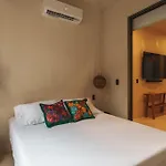 Jungle Retreat, Sleeps 10 Comfortably, Rooftop Pool * Tulum