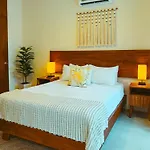 La Linda Luxury Two Story Huge Terrace Next To The Pool Apartamento *