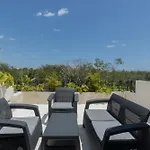 Bt Homes - - Exclusiva De Lujo Con Piscina, Gym Y Pista De Padel