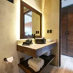 Elegant - Holistika Sanctuary - Chic & Luxury Apartamento
