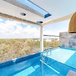 Hotel Moonlight 309 At Aldea Zama *