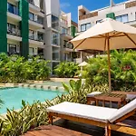 Apartahotel Bakal