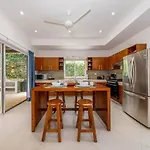 Villa Casa Kinam Chic 4br W Pool In La Veleta *