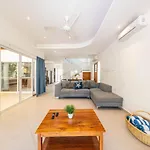 Villa Casa Kinam Chic 4br W Pool In La Veleta *