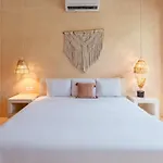 Ahal Holistika 9br Jungle Sanctuary With Private Rooftop & Plunge Pools *