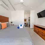 Villa Casa Kinam Chic 4br W Pool In La Veleta *