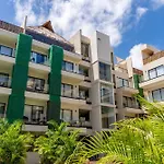 Bakal Apartahotel