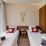 Mistiq - Modern 2br Oasis In With Pool & Chic Design Villa *