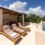 Сasa de vacaciones Ahal Holistika 9br Jungle Sanctuary With Private Rooftop & Plunge Pools Tulum